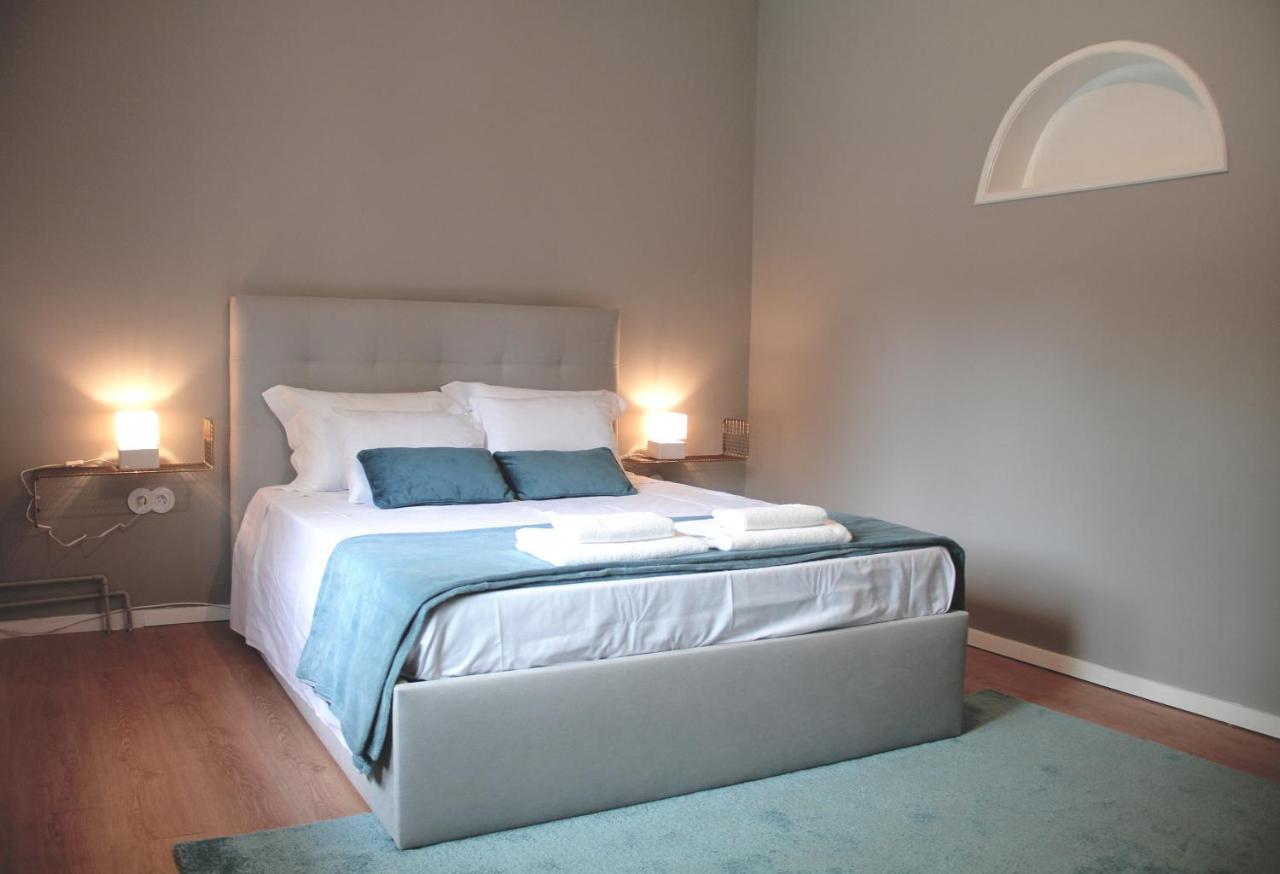 Genius Loci Guesthouse มาโตซีนโญส ภายนอก รูปภาพ