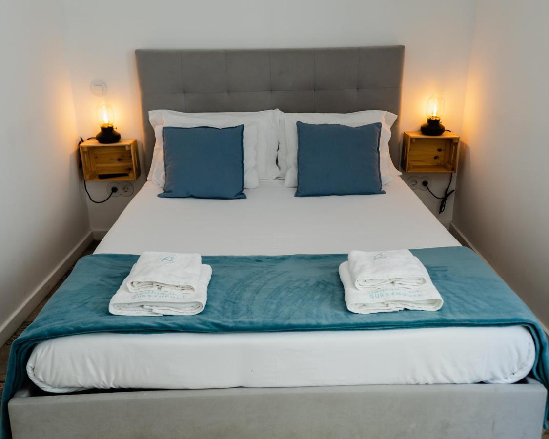 Genius Loci Guesthouse มาโตซีนโญส ภายนอก รูปภาพ